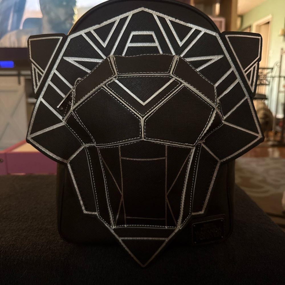 Loungefly Black panther Backpack